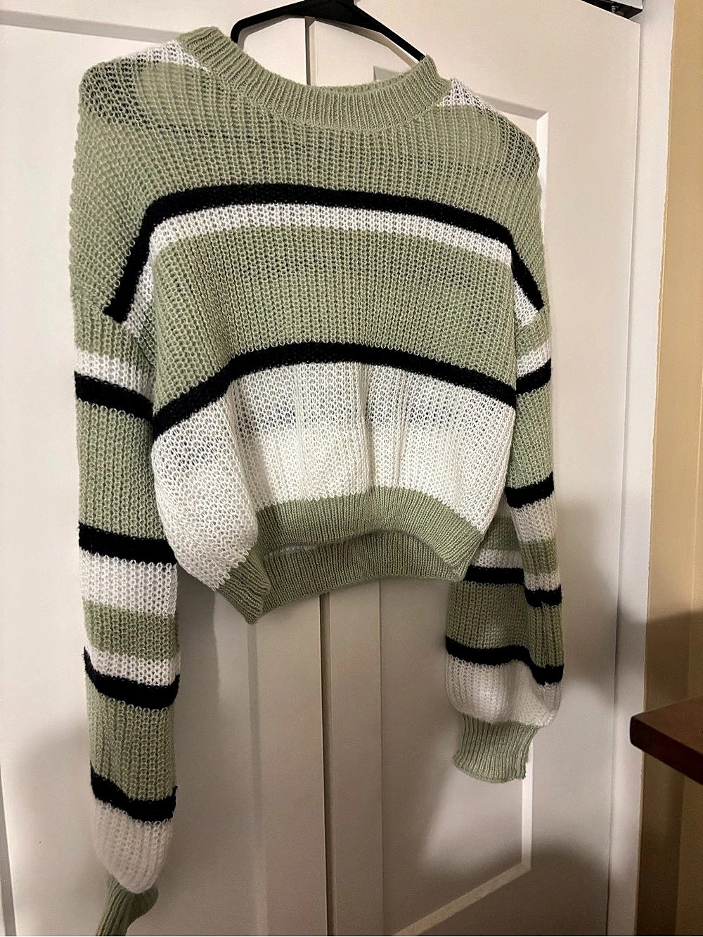Striped Crewneck Sweater in Green & White Like New